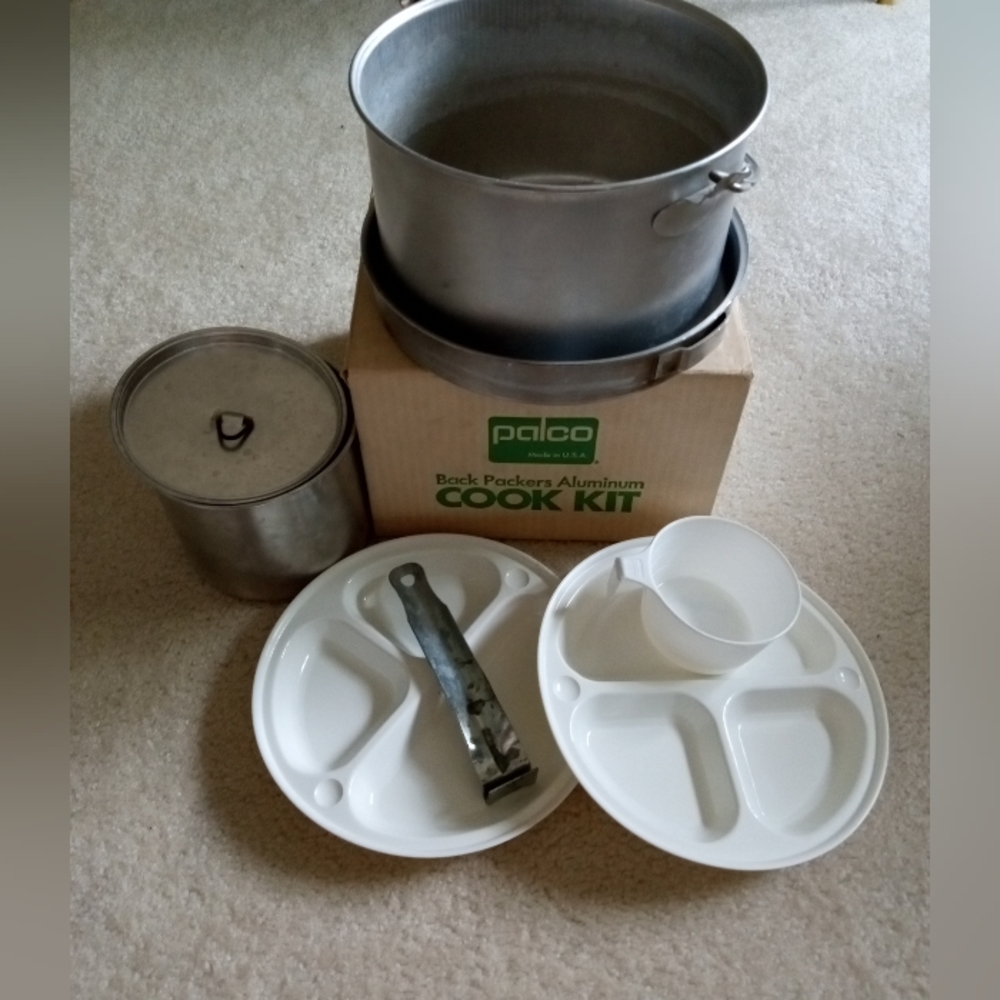Vintage Palco made in USA backpacker aluminum cook kit missing one original cup